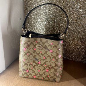 Coach Town Bucket Bag In Signature Canvas With Disco Star Print c6923